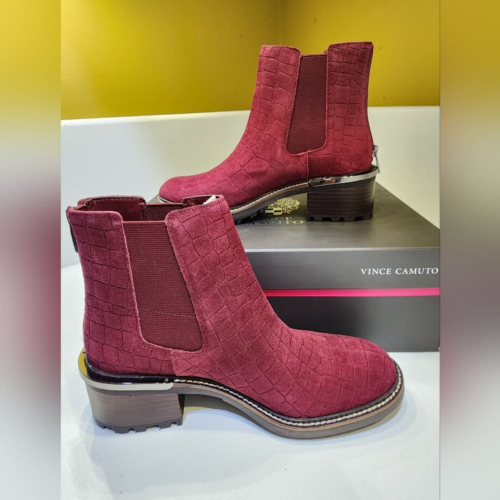Vince Camuto Brick Suede Leather Ankle Boots - Size 7